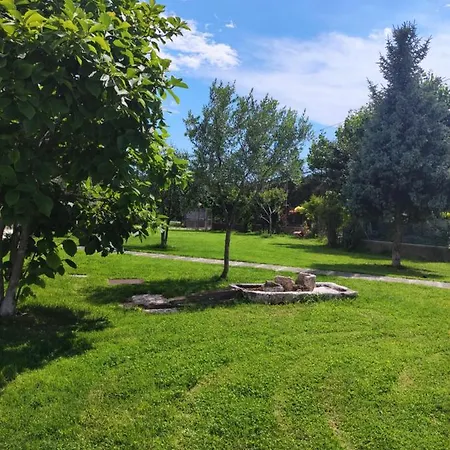 Apartman Sara *